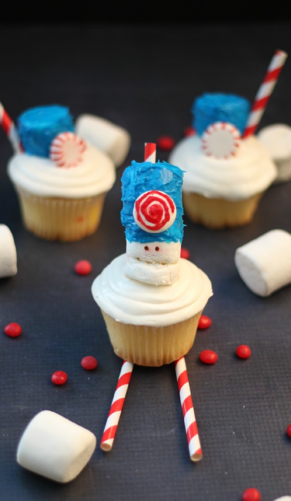 Snowman Cupcakes inspired by Legends-of-OZ