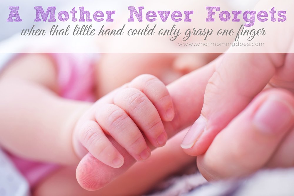 baby hand