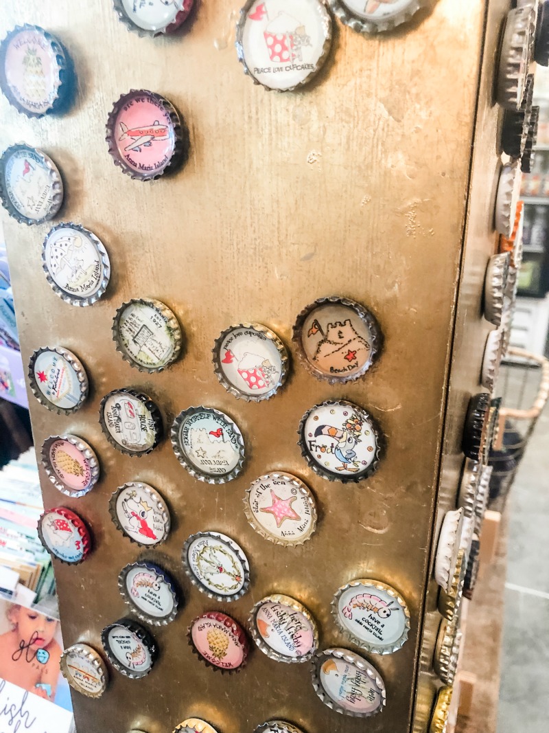 Awesome Gift Ideas for the Hard to Shop For - 700 N COTTAGE, image size:800x1067