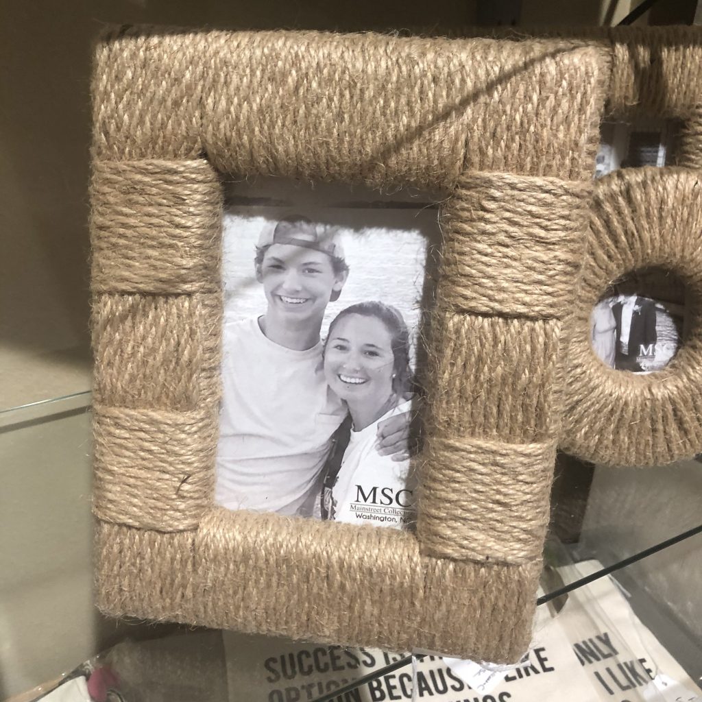 twine picture frame
