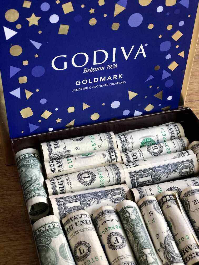 creative ways to give money for 50th birthday