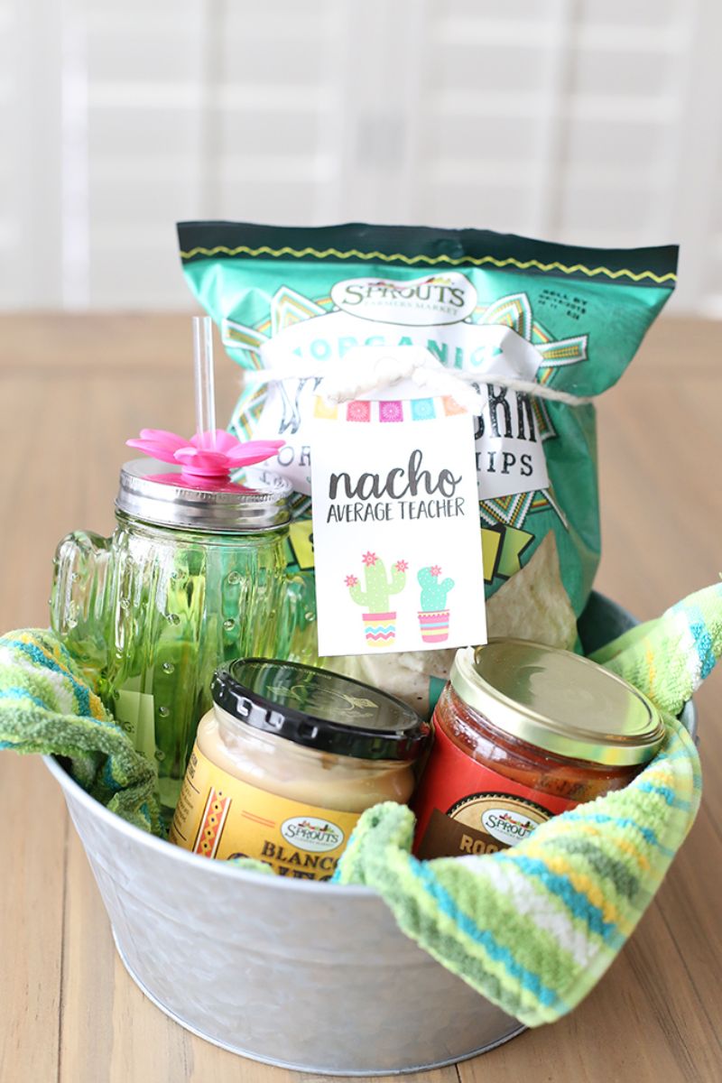 15 Teacher Gift Basket Ideas to Show Your Appreciation What Mommy Does