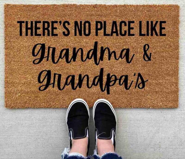 The Best Gifts for Grandma (30+ Ideas!) What Mommy Does