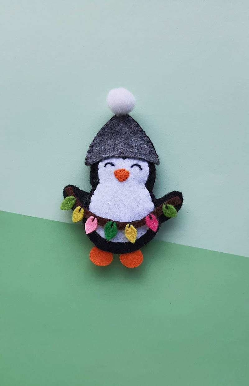 felt Christmas penguin ornament crafts to make and sell