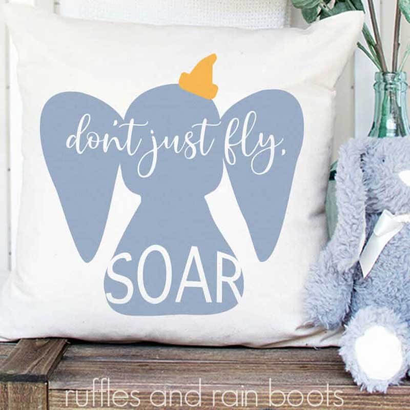 DIY baby shower gifts using dumbo SVG file on the Cricut