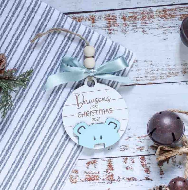 What to Get a Newborn for Christmas {30+ Thoughtful Gift Ideas} What Mommy Does