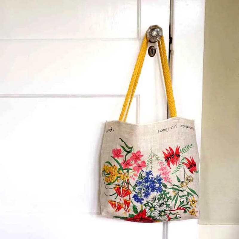 tote bag sewing gift ideas using tea towels
