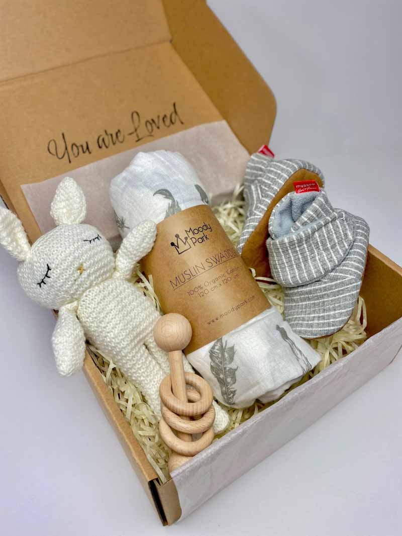 Baby Shower Gift Baskets With Ribbons Cards 3-Piece Purple Woven Gift Basket Set - Cotton Rope Storage With Ribbons & Cards Empty Gift Basket