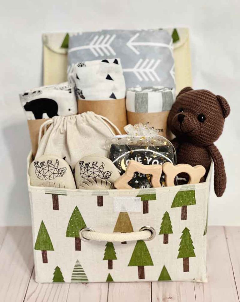 10+ New Baby Gift Basket Ideas What Mommy Does