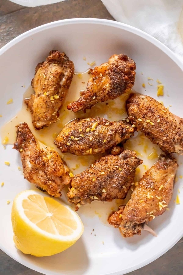picture of air fryer lemon pepper chicken wings