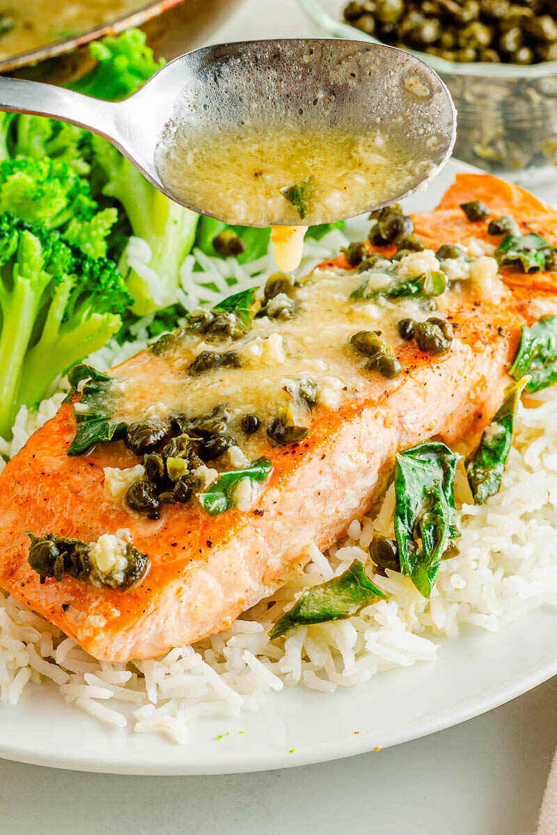 picture of garlic butter salmon scampi